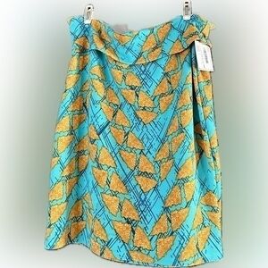 - NWT. LulaRoe Cassie pencil  Straight skirt 3XL
Casual  Work Versatile Stretchy